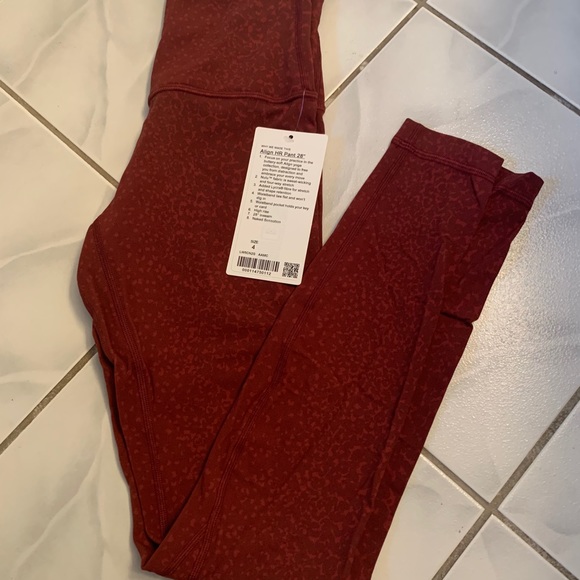 Lululemon Align Pant 28” * City Camo Chianti Multi - Picture 5 of 5
